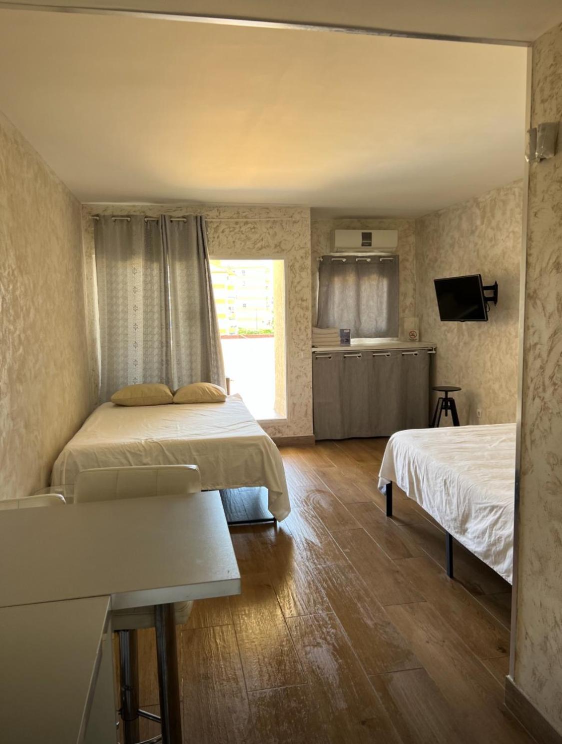 Benal Beach Apartment Benalmádena Eksteriør billede